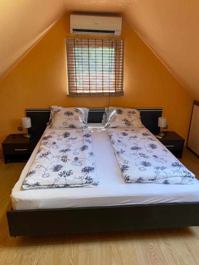 Diofa Apartman Siofok Dış mekan fotoğraf